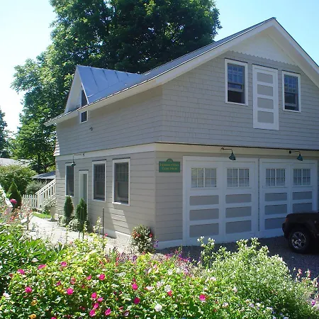 Howard Street Guest House